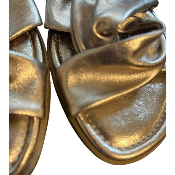 🟠Clarks Collection Metallic Slip-On Sandals – Size 8/8.5 - Picture 3 of 8